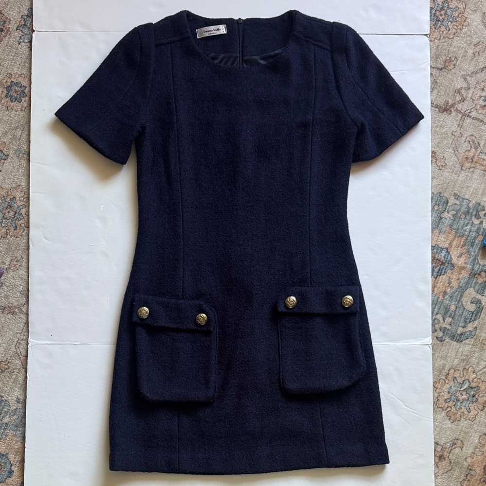 Elegant Navy Donna Bella Wool Short Sleeve Dress